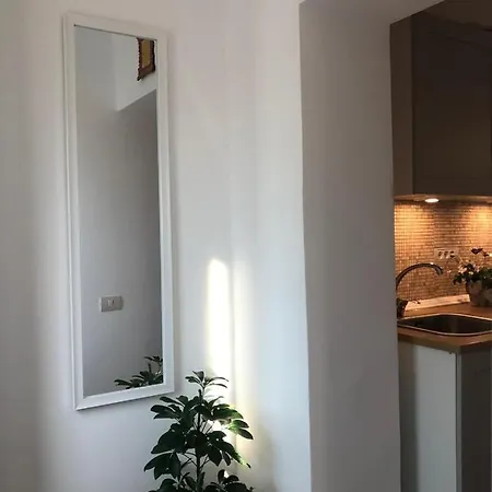 Sea Apartmán Constanţa